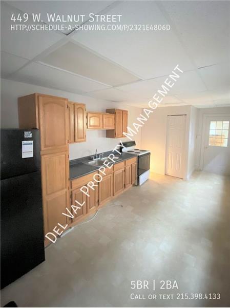 Foto del edificio - 449 W Walnut St