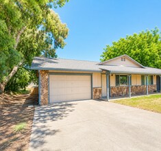 Building Photo - 19066 Shoreline Dr
