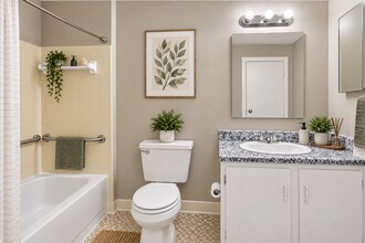 Primary_bathroom.png - Magnolia Apartments