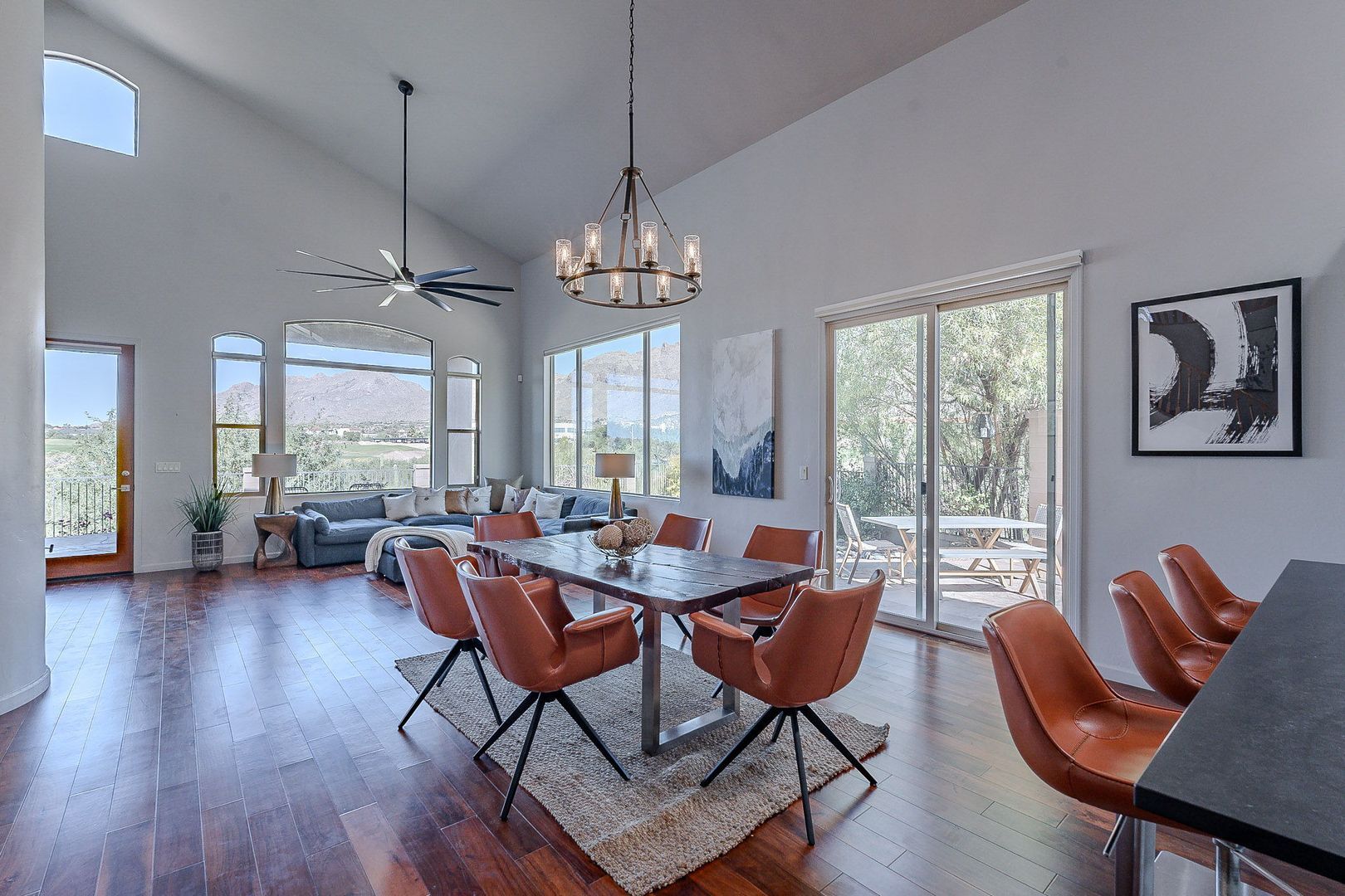 Visual Reference: 3489 E Corte Paloma Brava Tucson Az 85718