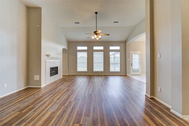 Foto del edificio - 3307 Indigo Ln