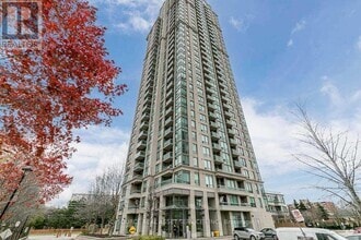 Building Photo - 3504-3504 Hurontario St
