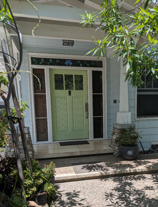 Foto principal - 249 S Mills Ave