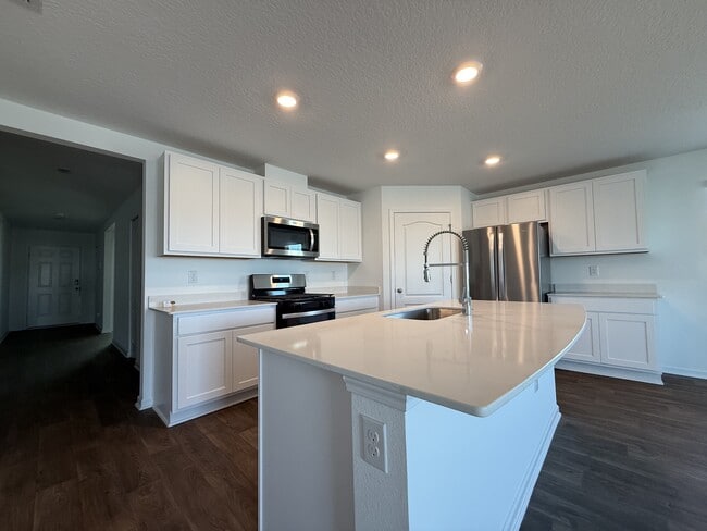 Foto del edificio - 350 Ardila Cir