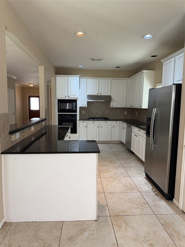 Foto del edificio - 14009 Hollow Canyon Ln