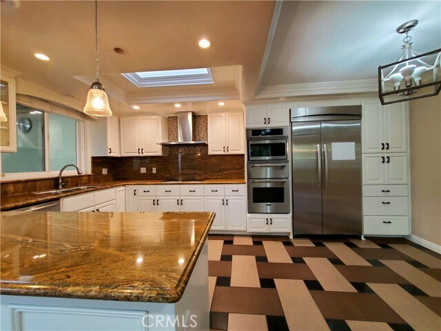Building Photo - 310 Avenida Castilla