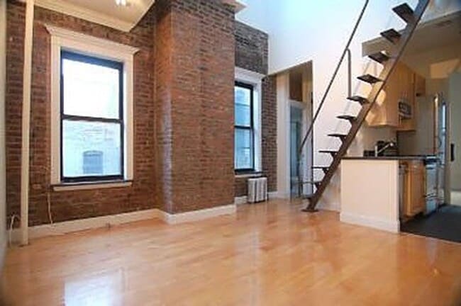 Building Photo - East 18th Street