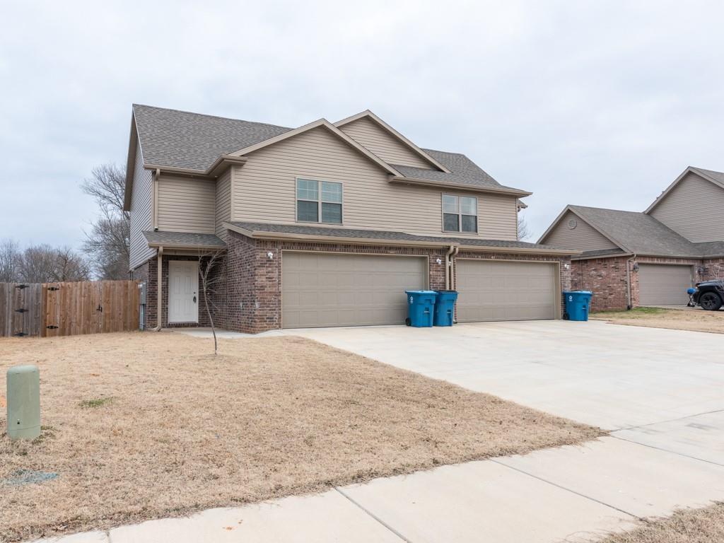 603 SW Caprington St, Bentonville, AR 72712 Townhome Rentals in