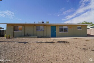 Building Photo - 2461 W Gregory St