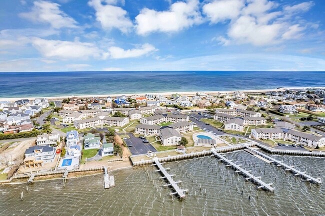 Building Photo - 76 Wharfside Dr