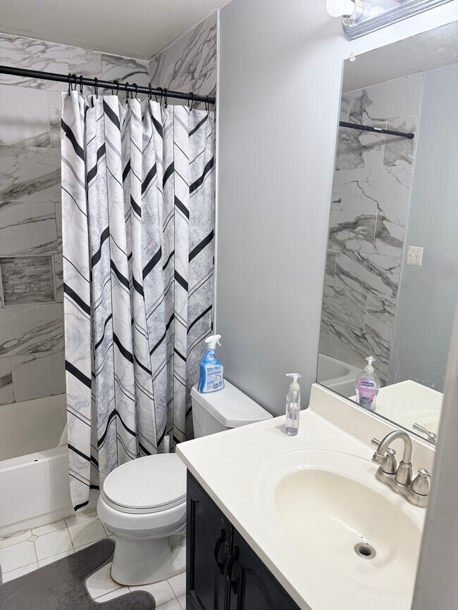 Foto del edificio - 2601 Wallingford Ct