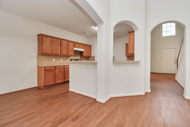 Building Photo - 20051 Silver Rock Dr