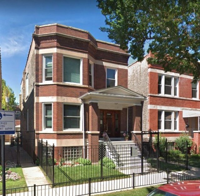 Primary Photo - 1212 W Cornelia Ave