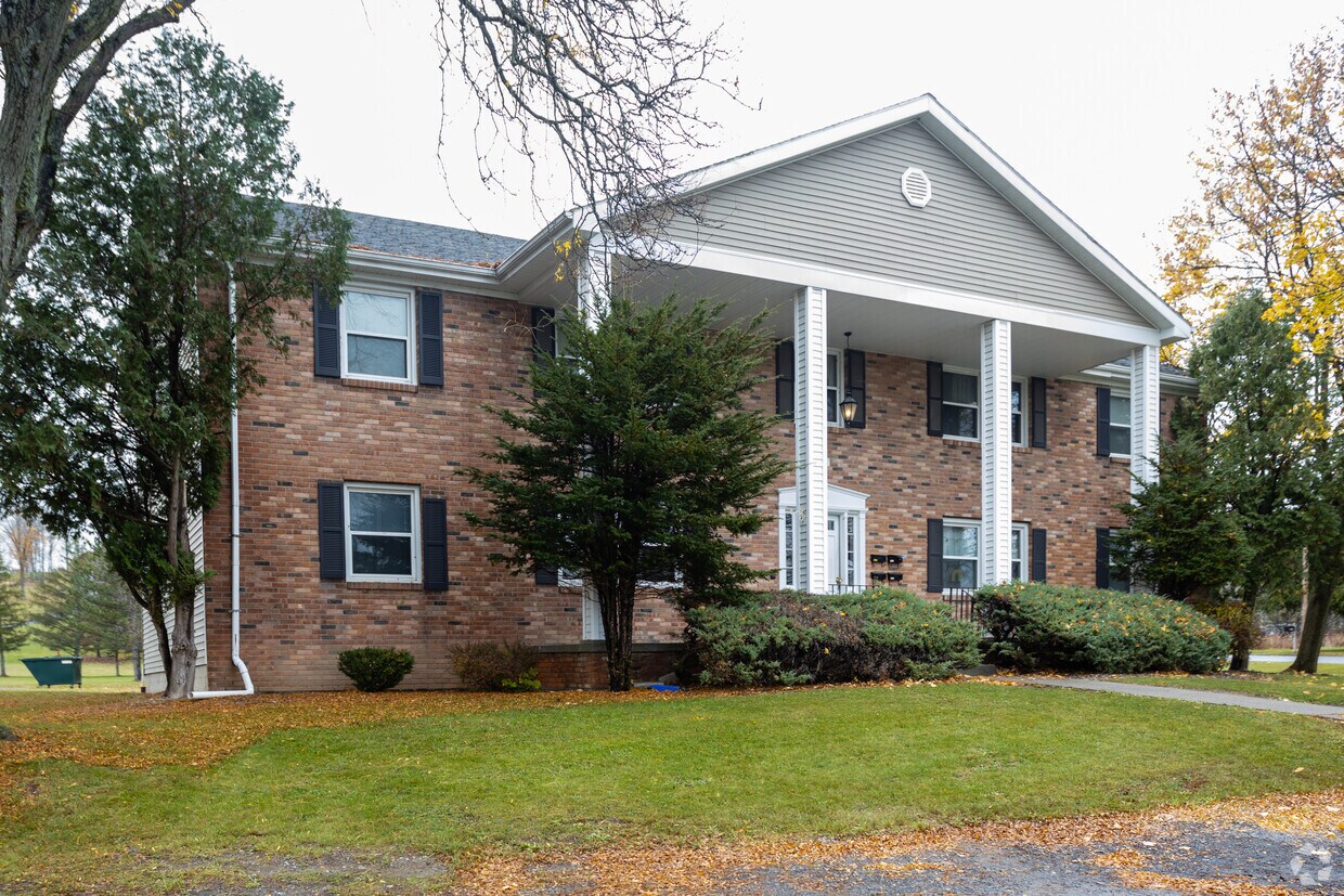 Foto del edificio - Meadow Lane Village