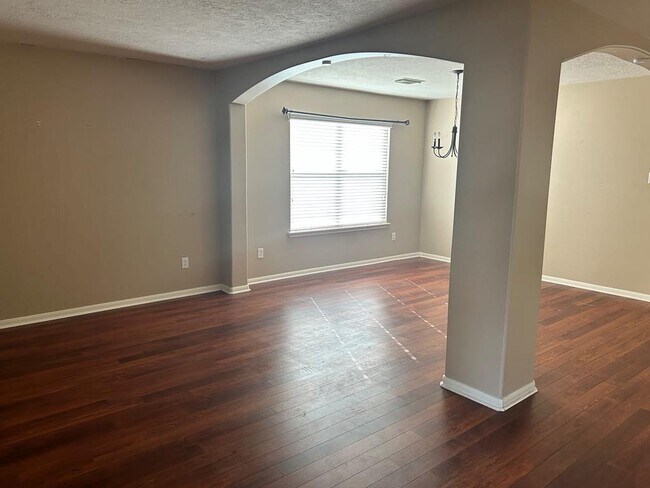 Building Photo - 14015 Tealcrest Ln