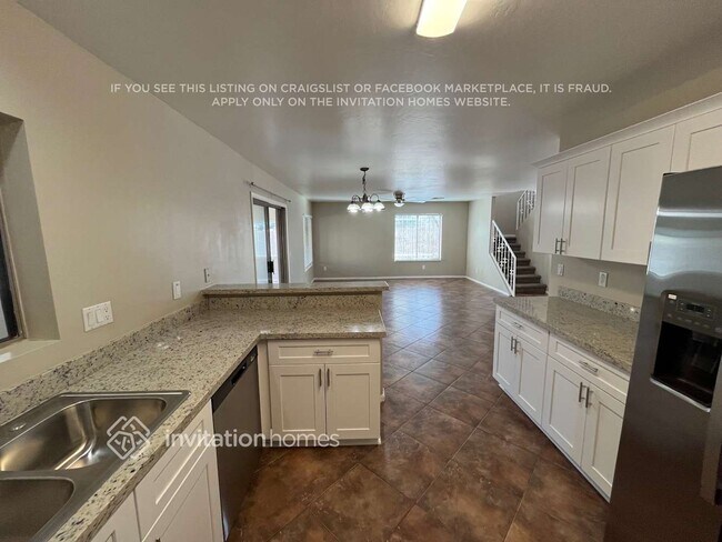 Building Photo - 12302 W Dreyfus Dr