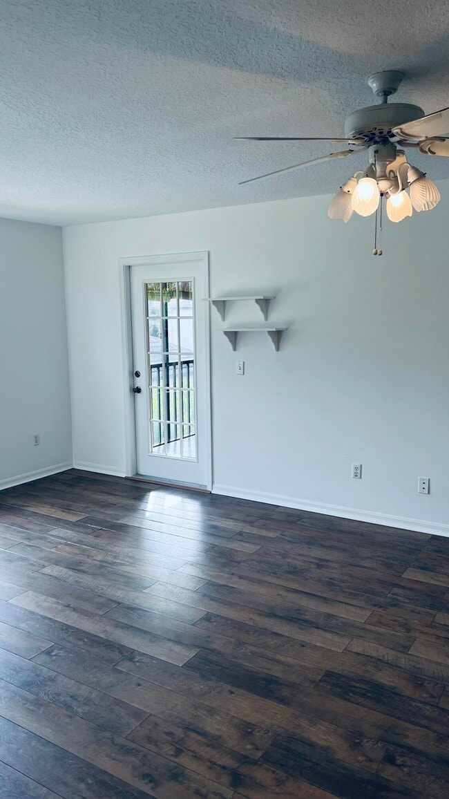 Foto del edificio - 2454 SE Garden Terrace