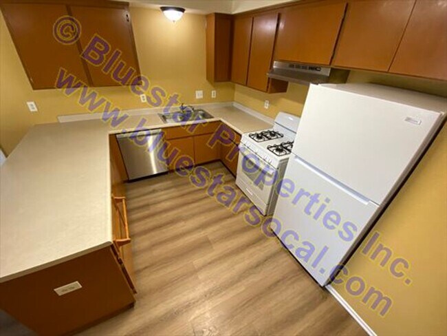 Foto del edificio - 21354Pow