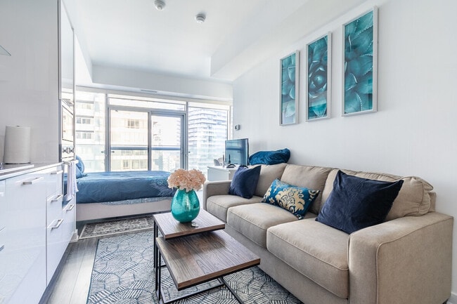 Photo du bâtiment - 19 Grand Trunk Crescent