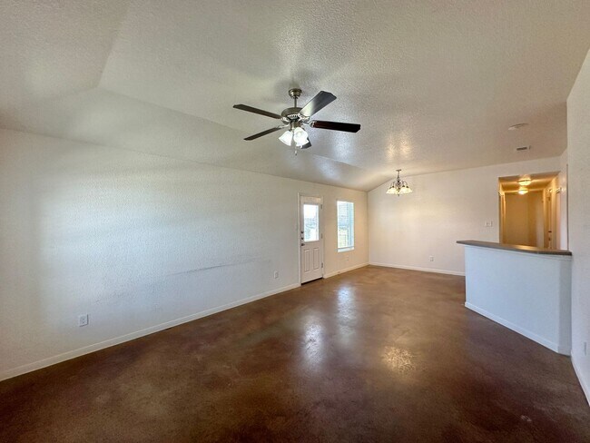 Foto del edificio - 3600 John Chisholm Loop