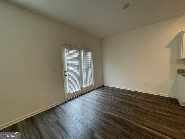 Building Photo - 35299 Condor Ct