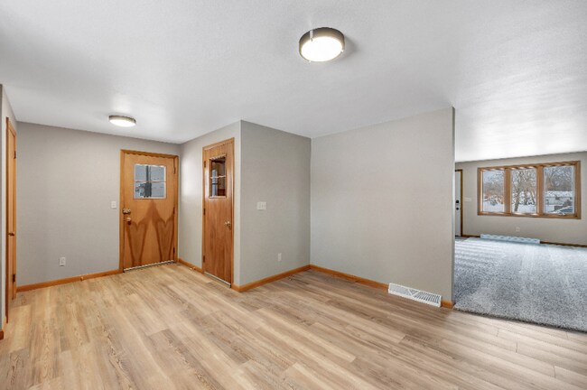 Building Photo - 1541 Buffalo St