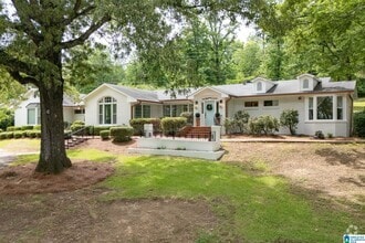 Building Photo - 3208 N Woodridge Rd
