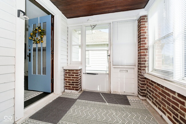 Foto del edificio - 54 S 5th Ave