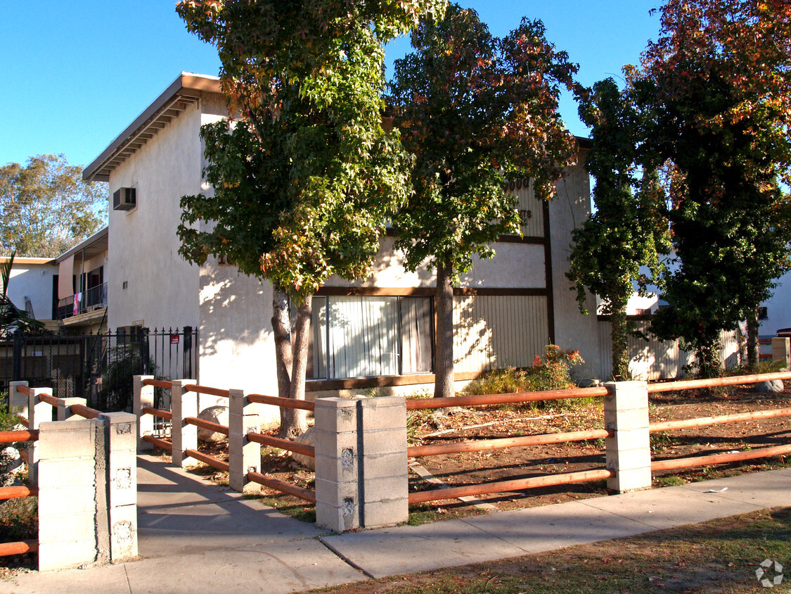 Building Photo - 10881 Palma Vista Ave