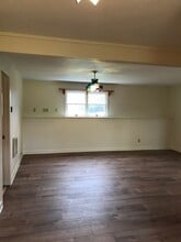 Building Photo - 2405 Johnny Cake Hill Rd