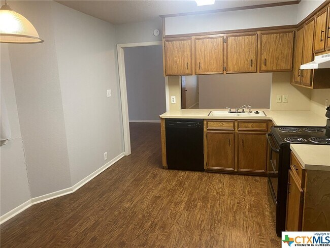 Building Photo - 109 Windward Ct