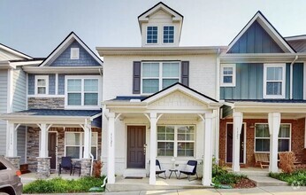Building Photo - 1121 Lilly Valley Way