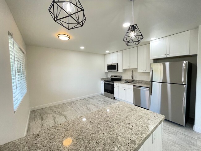 Foto del edificio - 134 N Poplar Avenue