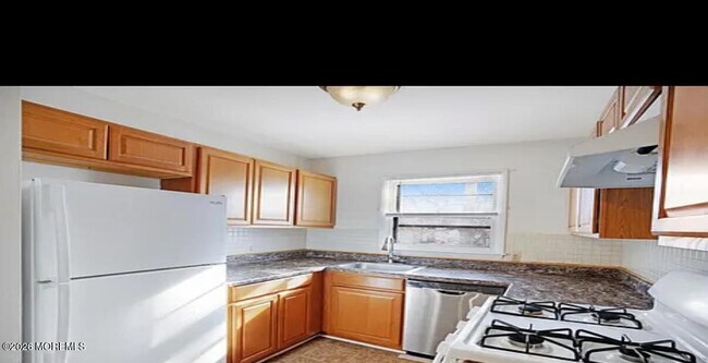 Foto del edificio - 52 Scotch Pine Dr