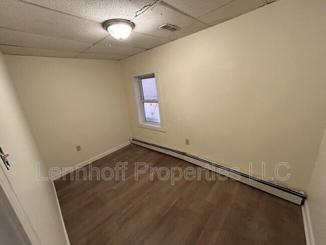 Building Photo - 159-167 S Union Street - 159-01