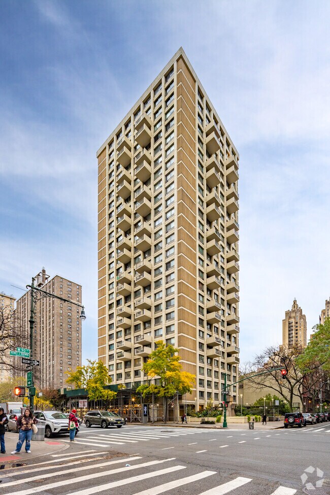 Foto del edificio - St. Martin's Tower