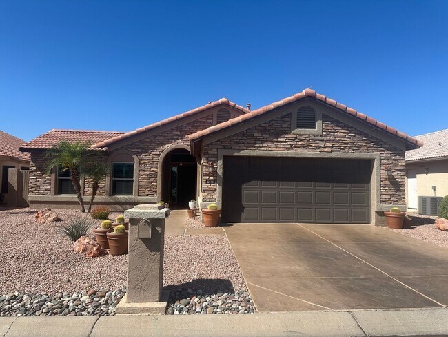 Foto del edificio - Beautiful Home for Rent in PebbleCreek (55+ Community) – Goodyear, AZ