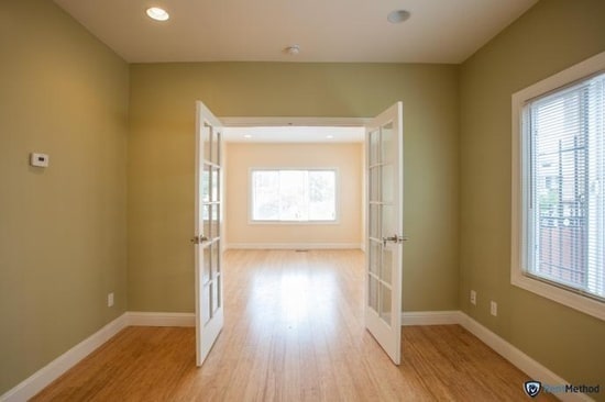 Photo - 975 37th St Apartment