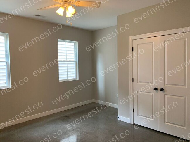 Foto del edificio - 1110 N 20th St