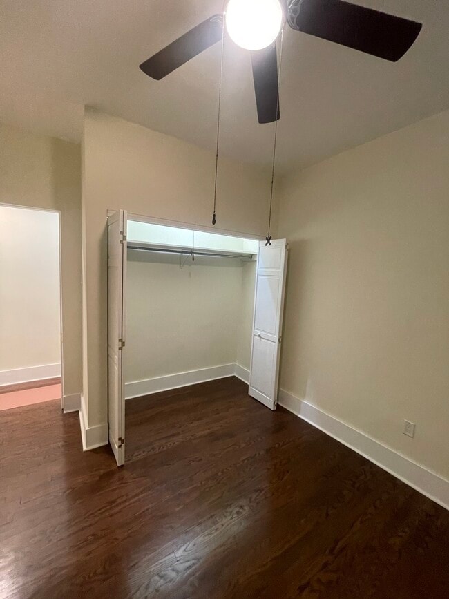 Foto del edificio - 3555 S King Dr