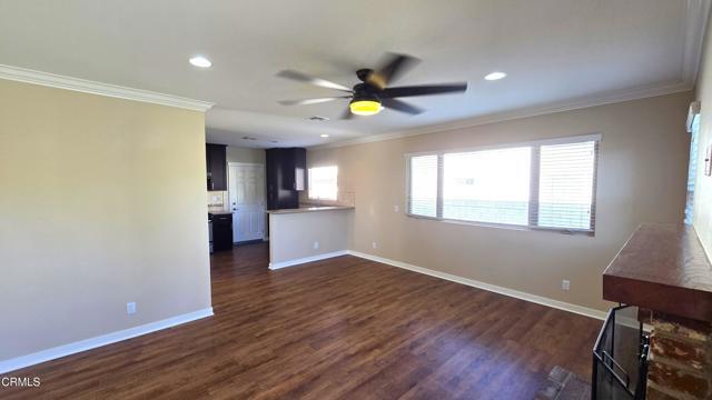 Foto del edificio - 863 W Olive Ave