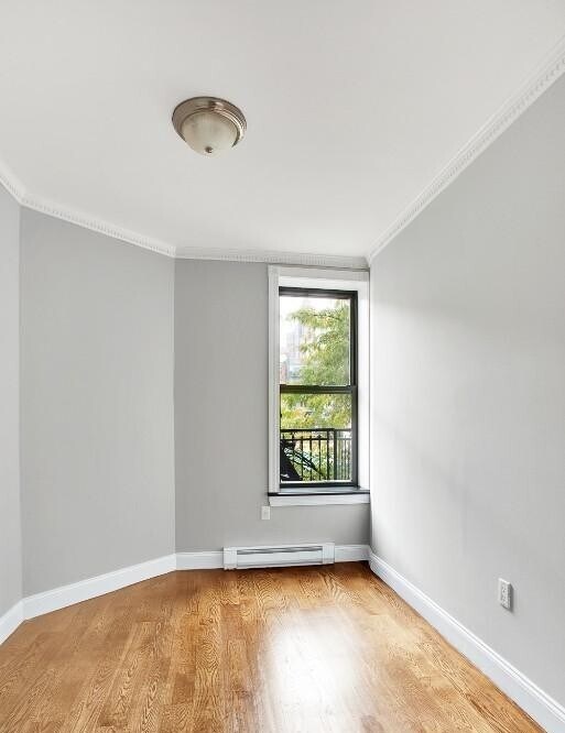 Foto del edificio - 436 W 52nd St