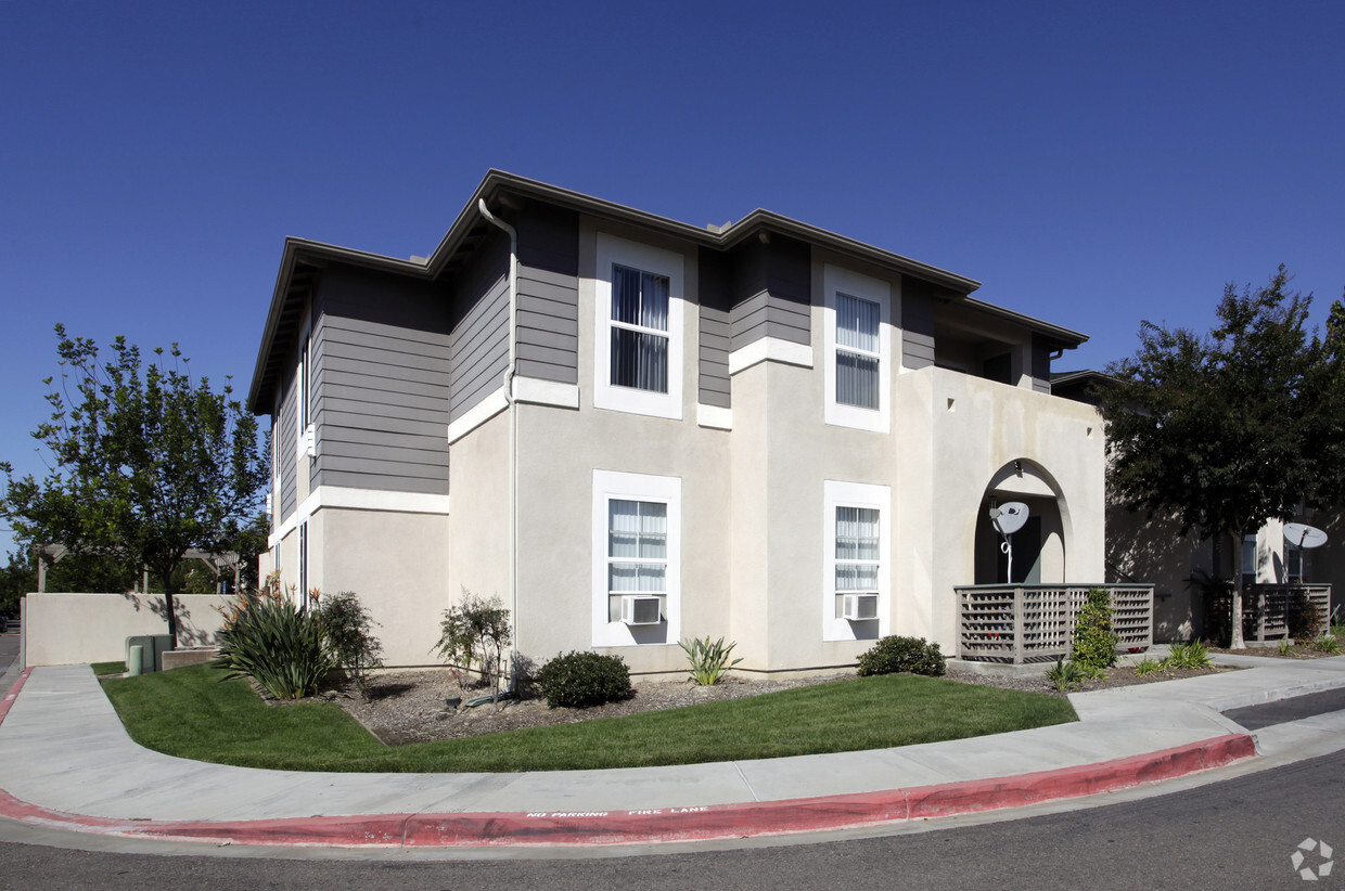 Primary Photo - Torrey Del Mar Apartments