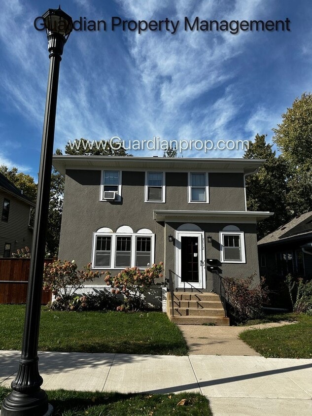 Primary Photo - 3612 Grand Ave S