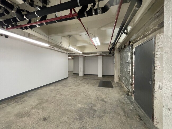 Foto del edificio - 36 Waverly Ave