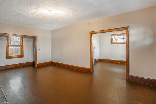 Building Photo - 3 br, 1 bath House - 1344 Kentucky Avenue