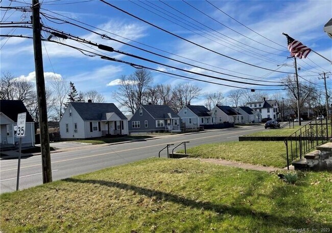 Foto del edificio - 154 Hemingway Ave