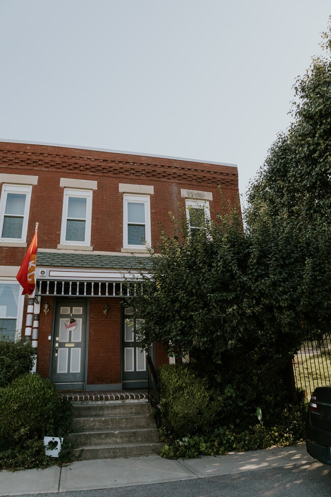Building Photo - 5 E 29th St