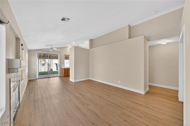 Foto del edificio - 9632 Bending River Ave