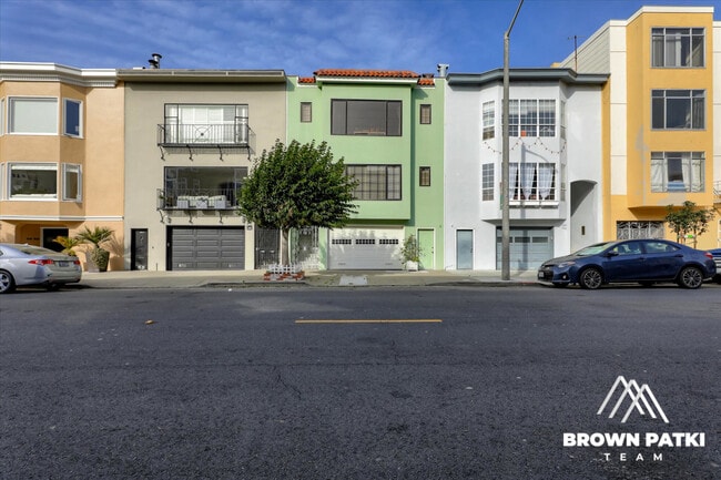 Building Photo - 1768 Beach St